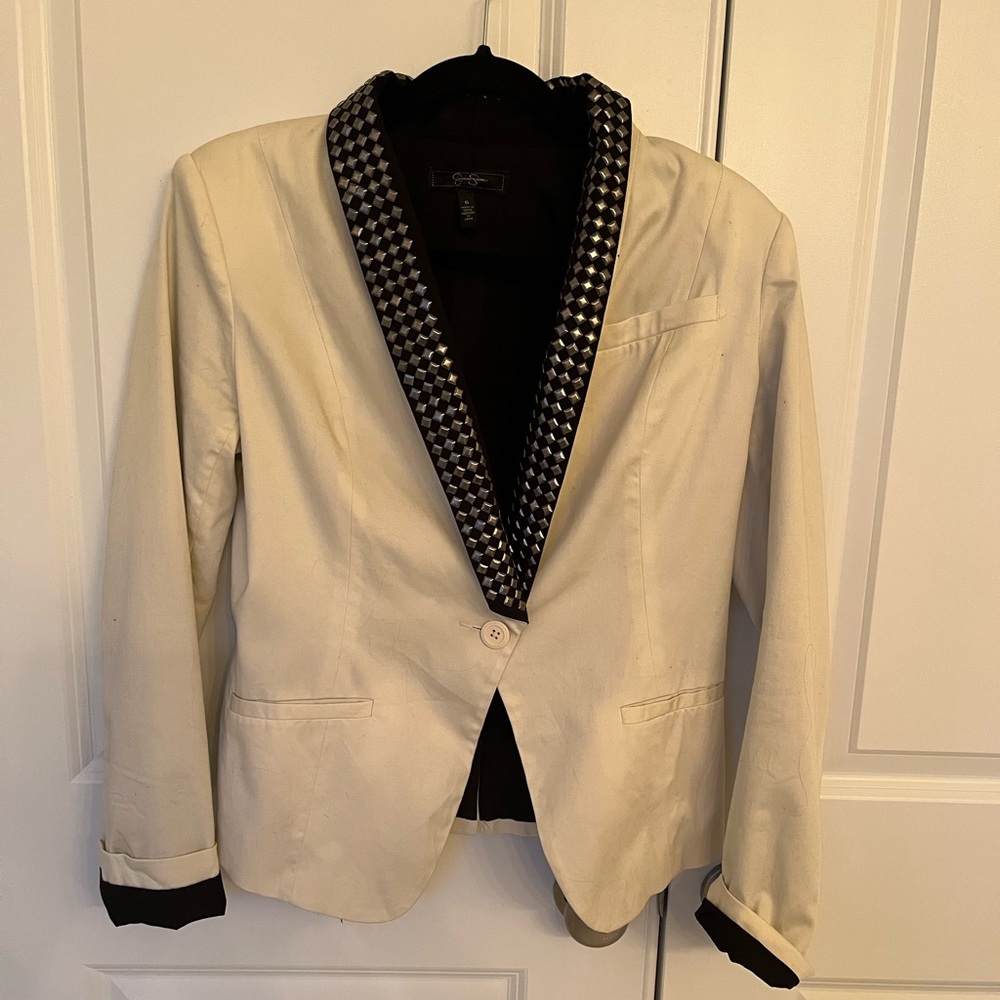 Jessica Simpson off white blazer size 6